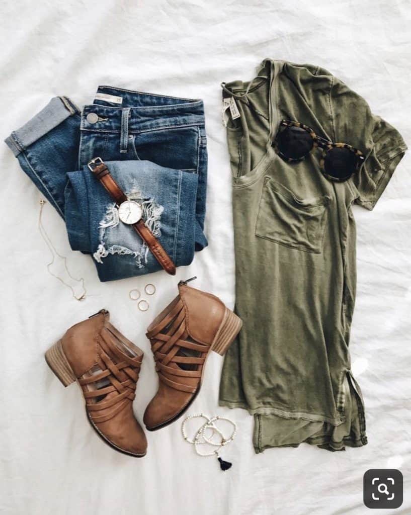 Outfits Inspired by Pinterest and created using thrifted items. casual summer outfit. Modest summer outfit inspiration. OOTD. green t-shirt, jeans outfit, brown sandals.