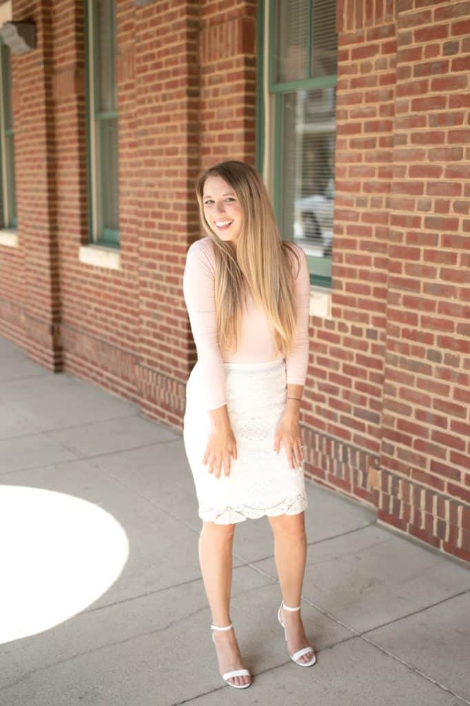Outfits Inspired by Pinterest and created using thrifted items. summer church outfit. Modest summer outfit inspiration. OOTD. Pink long sleeve top, black pencil skirt with thick lace, nude heels.