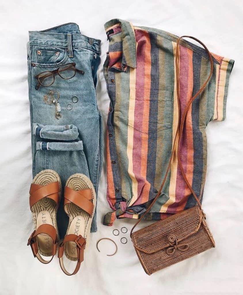 August outfits for school, back to school, summer august outfits, casual, august outfits for women, cute summer outfits. vertical stripped linen shirt, boyfriend jeans, brown wedges, ratan bag, modest summer outfits