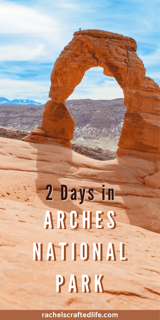 2 days in Arches National Park, all the best Arches National Park hikes. Did you know you can camp in Arches National Park? There is so much to do in Utah and in March, for the summer and in the fall! Arches National Park photography opportunities are endless and stunning, here are a few picture ideas to get you started. So close to Moab you can even visit arches national park at night! This two day arches national park itinerary will keep you busy because there are so many things to do in Arches National Park. From Devil's Garden to Fiery Furnace to the famous Delicate Arch.