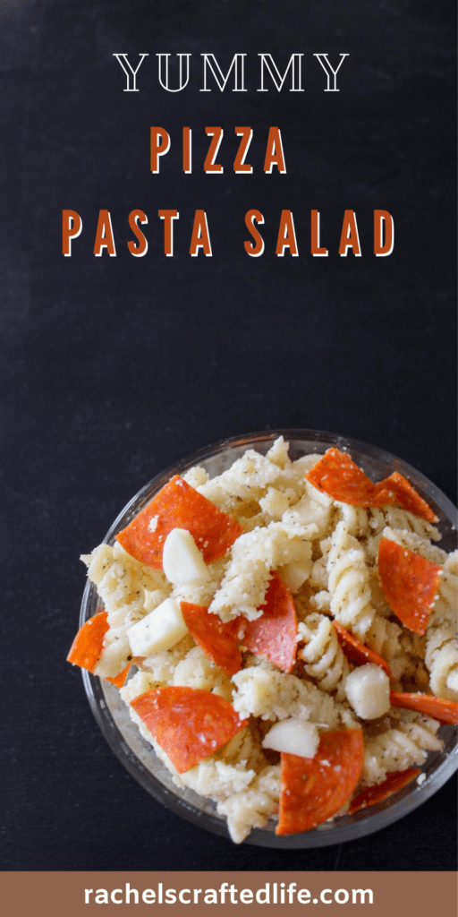 Easy pasta salad recipes to try.  This delicious summer recipe is the perfect side dish for a bbq or quick summer dinner. This easy cold pasta salad is sure to  be a kid friendly meal as well. Pasta salad recipes with pepperoni are my favorites.