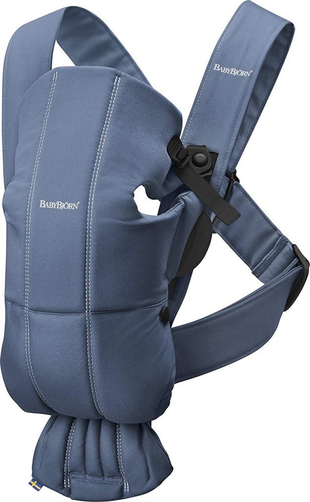 babybjorn soft structured baby carrier is great for small babies and overweight parents while traveling.