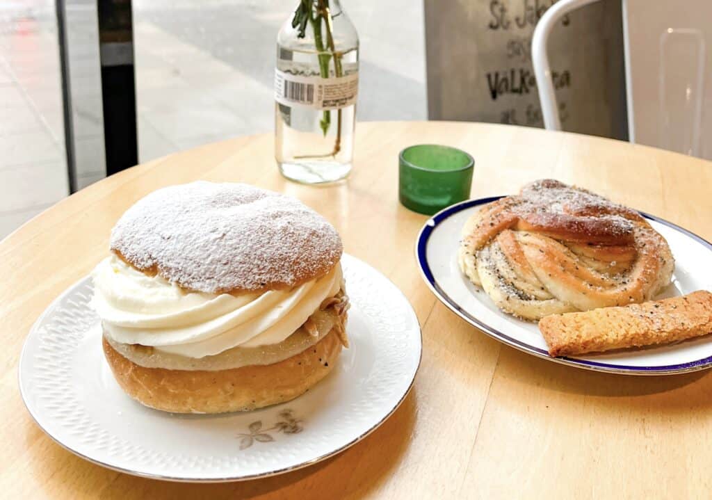 Two swedish pastries perfect for fika, the semla bun on the left and the cardamom bun on the right.